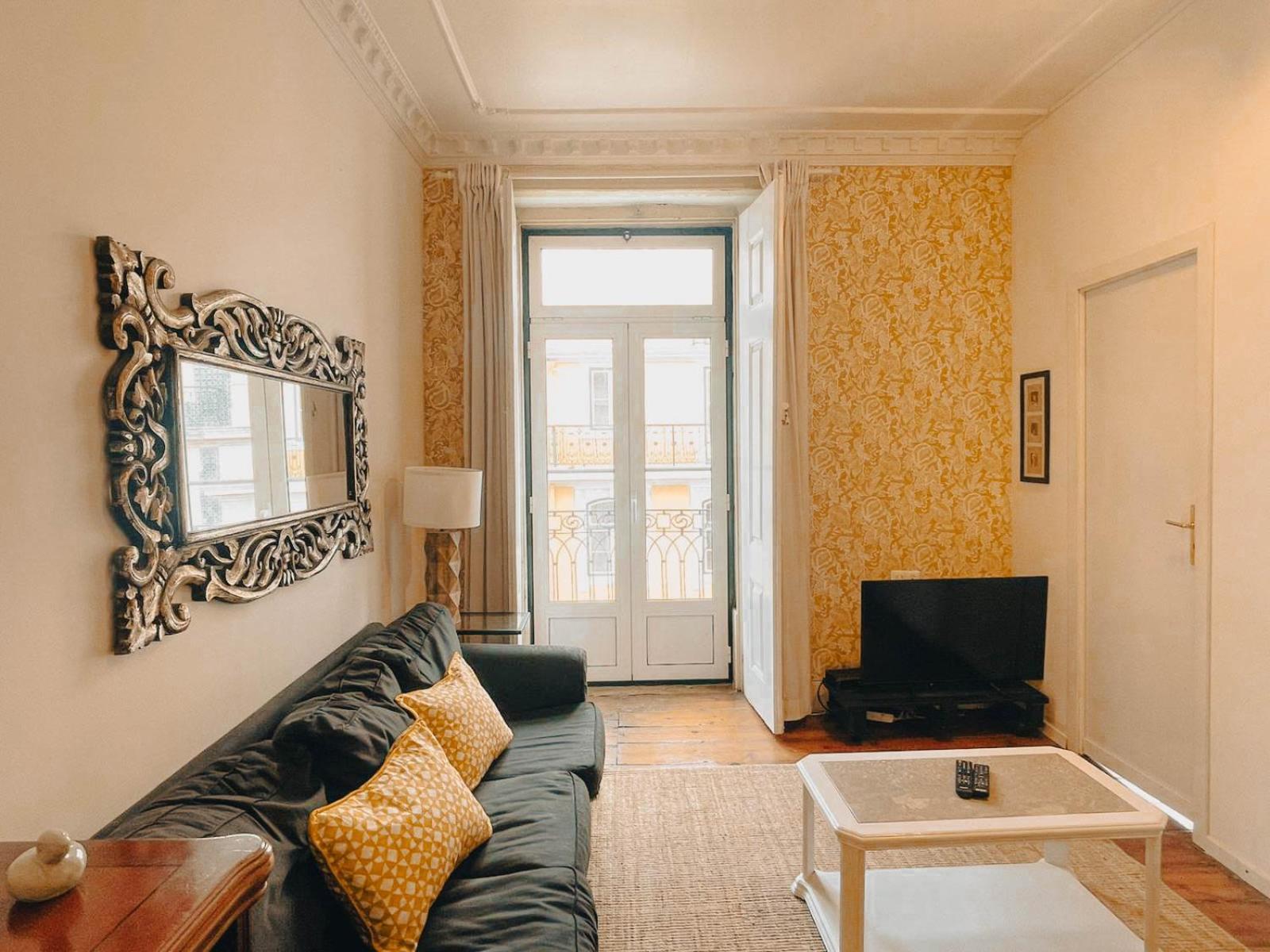 Baixa Pombalina - 4 Bedroom Apartment Lisbon Luaran gambar
