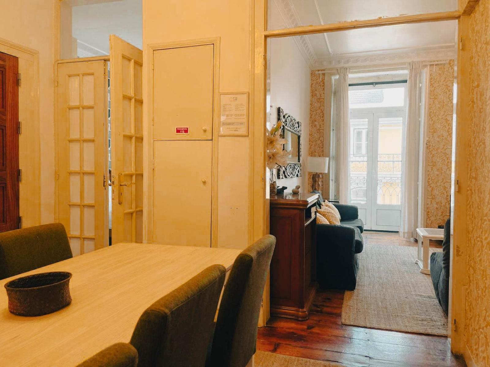 Baixa Pombalina - 4 Bedroom Apartment Lisbon Luaran gambar