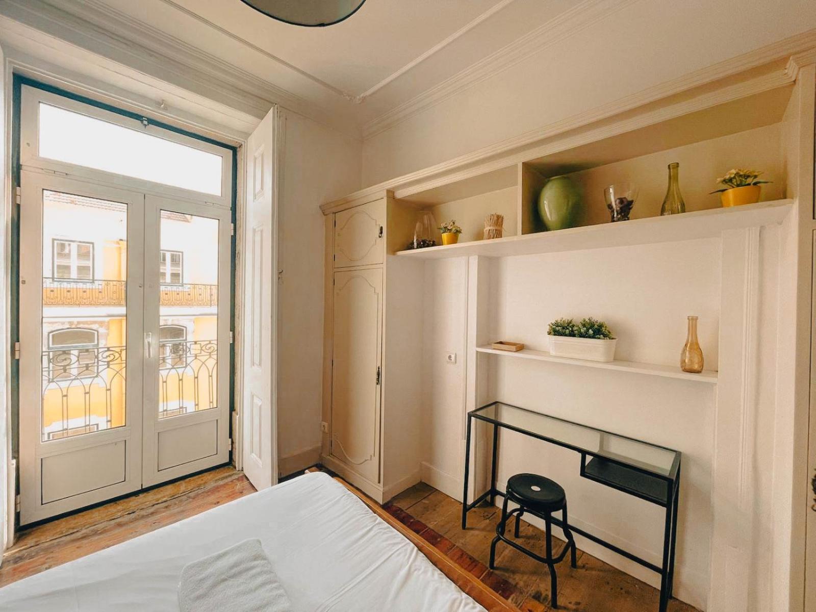 Baixa Pombalina - 4 Bedroom Apartment Lisbon Luaran gambar